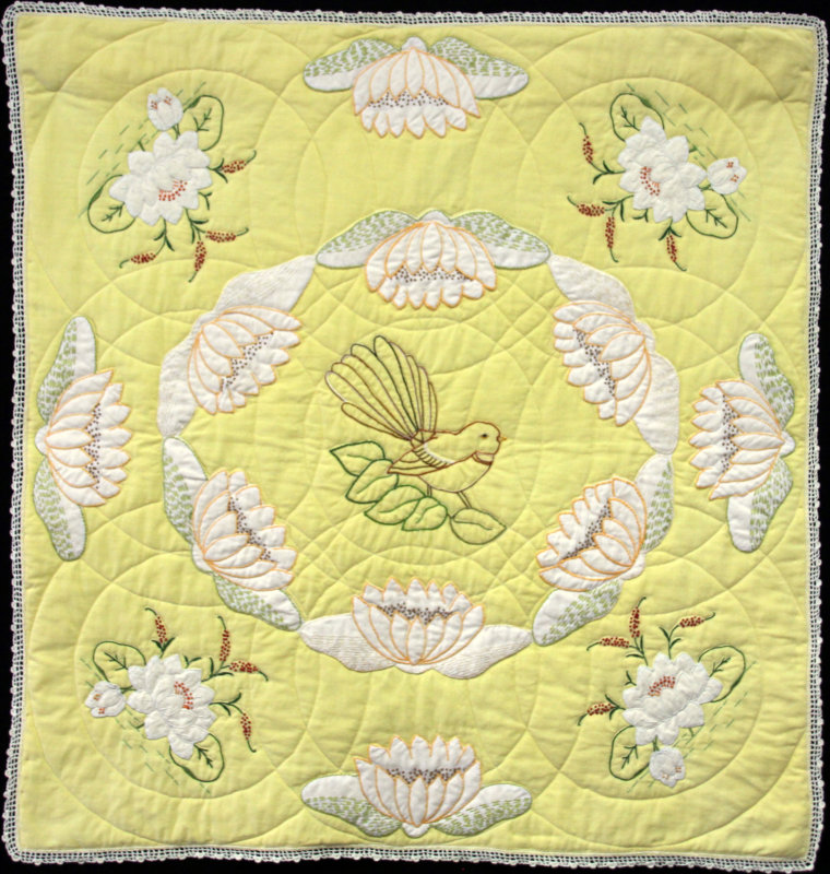 Waterlilies and Wedding Rings quilt